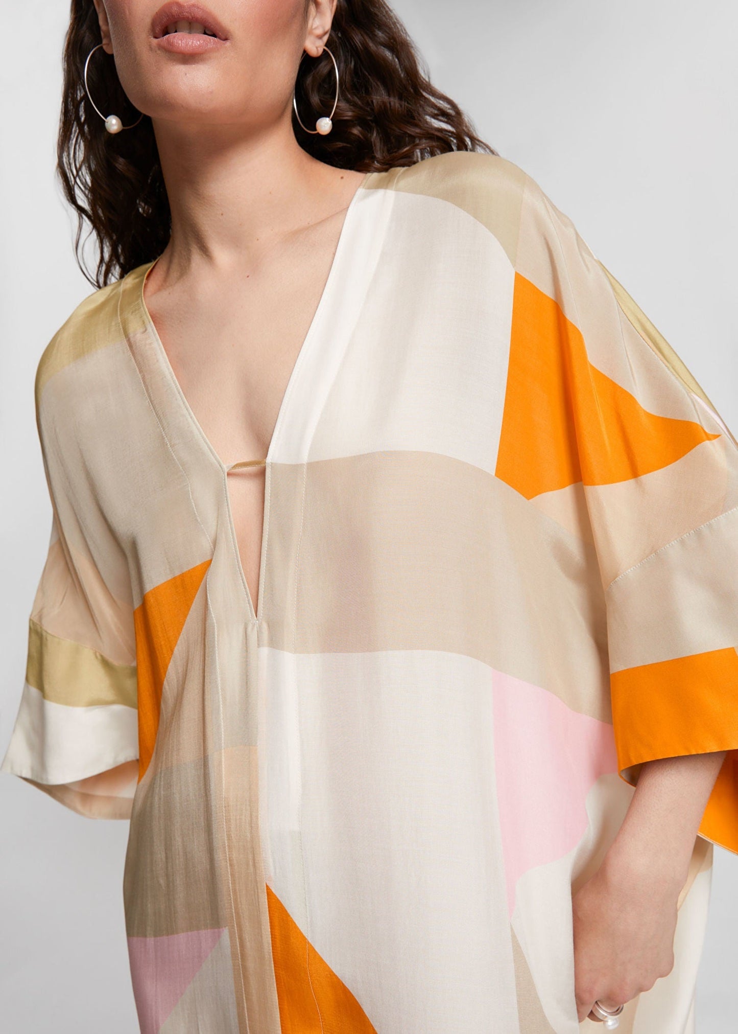 Confetti Cascade | Beige Kaftan